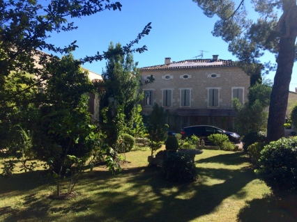Our villa in St Remy de Provence - Mas Alpilles Soleil, hosted by Linda and Robert Genot-Sandrinot.